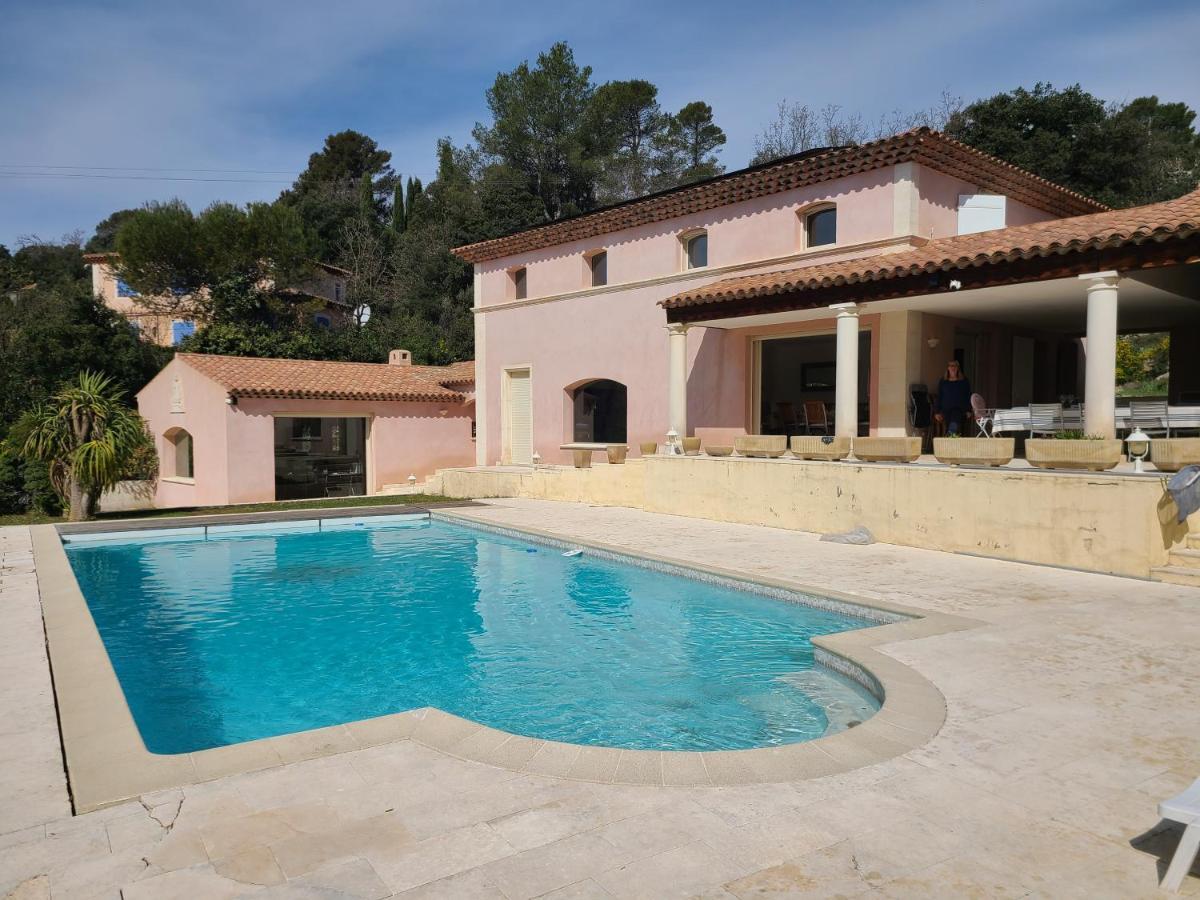 Villa Mycenes Garéoult Esterno foto